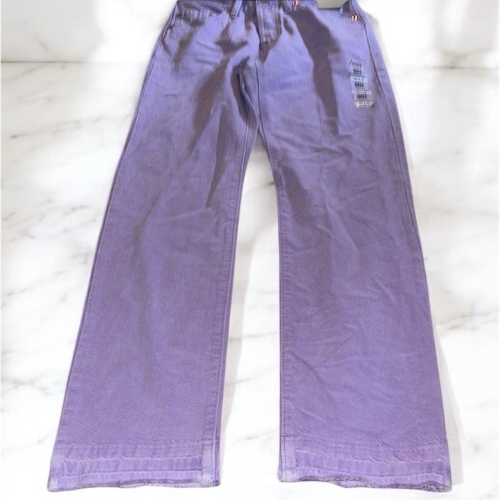 Levi's Straight Leg Jeans in Purple
